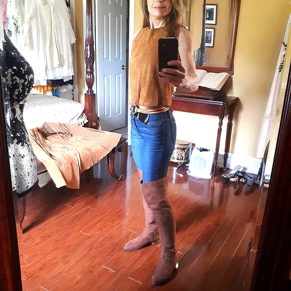 Over.the knee brown boots - Picture 3 of 8